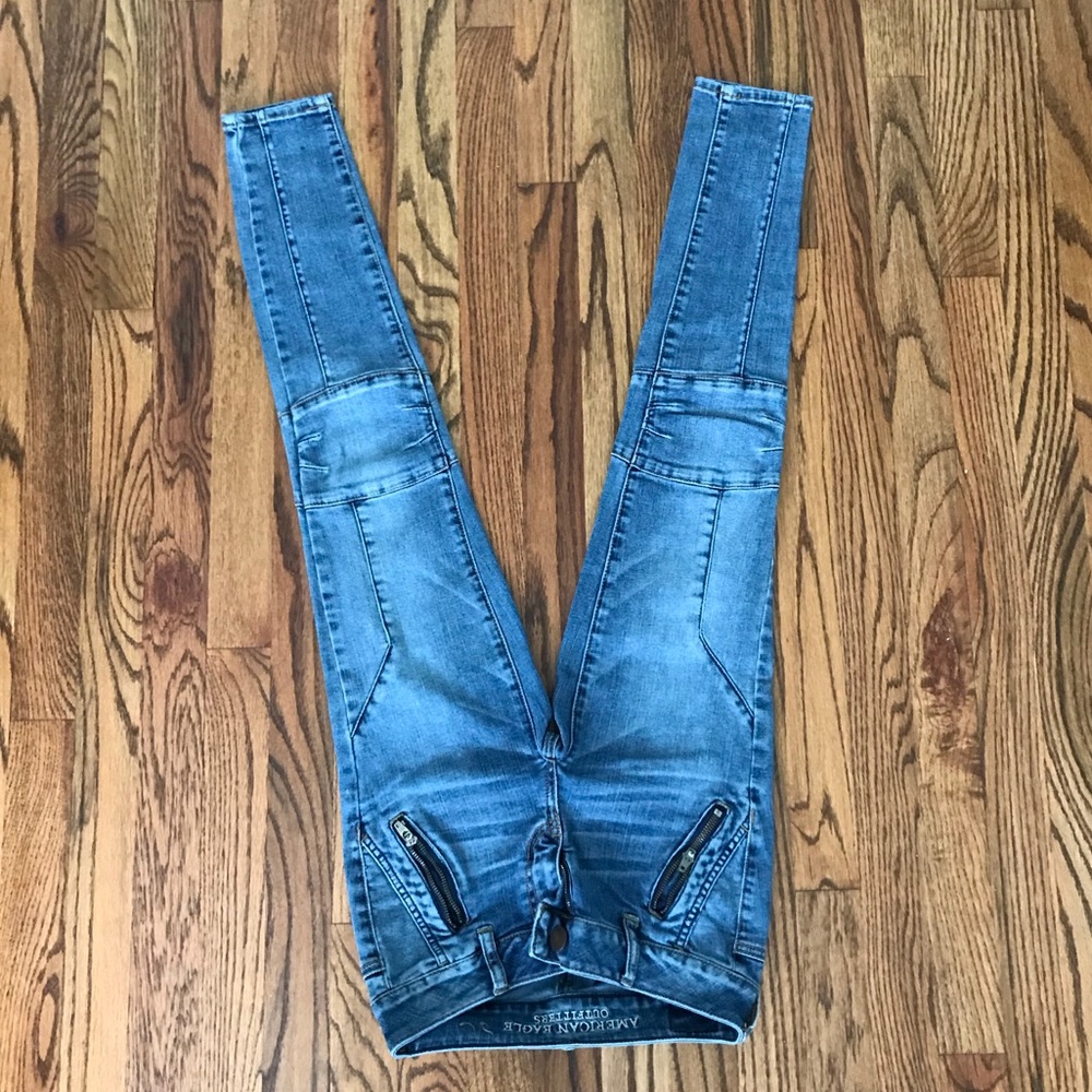 American Eagle multi panel ankle jeans